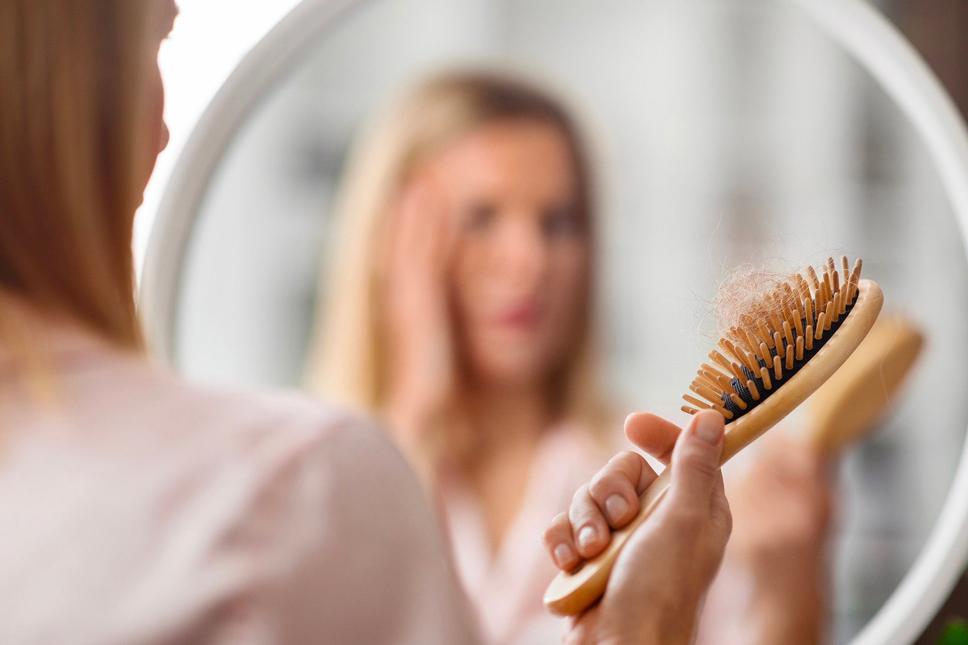 Cheveux abîmés : comment les réparer ?