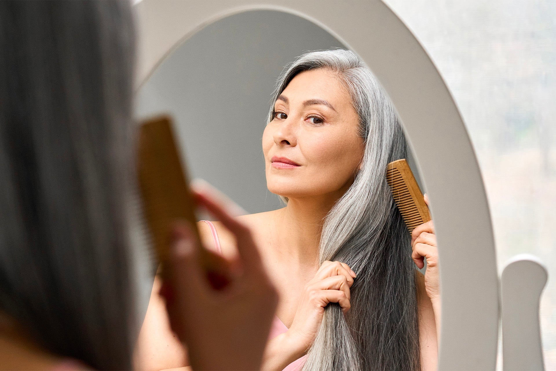 Cheveux et ménopause : tout ce qu'il faut savoir